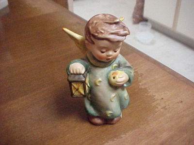 Hummel Goebel Figurine Goodnight Lantern Holding Angel Antique Price