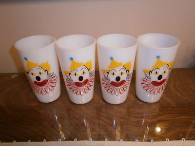 Vintage 1950s Hazel Atlas Milk Glass Clown Face Circus Glasses Tumblers