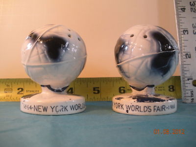 New York Worlds Fair Salt Pepper Shakers Collectible Rare