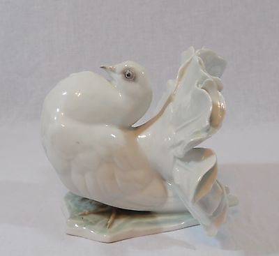 Rosenthal Figurine Of A Pigeon Spreading It S Wings Antique Price