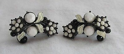 Vintage Costume Jewelry Black Enamel And Milk Glass Clip On Earrings