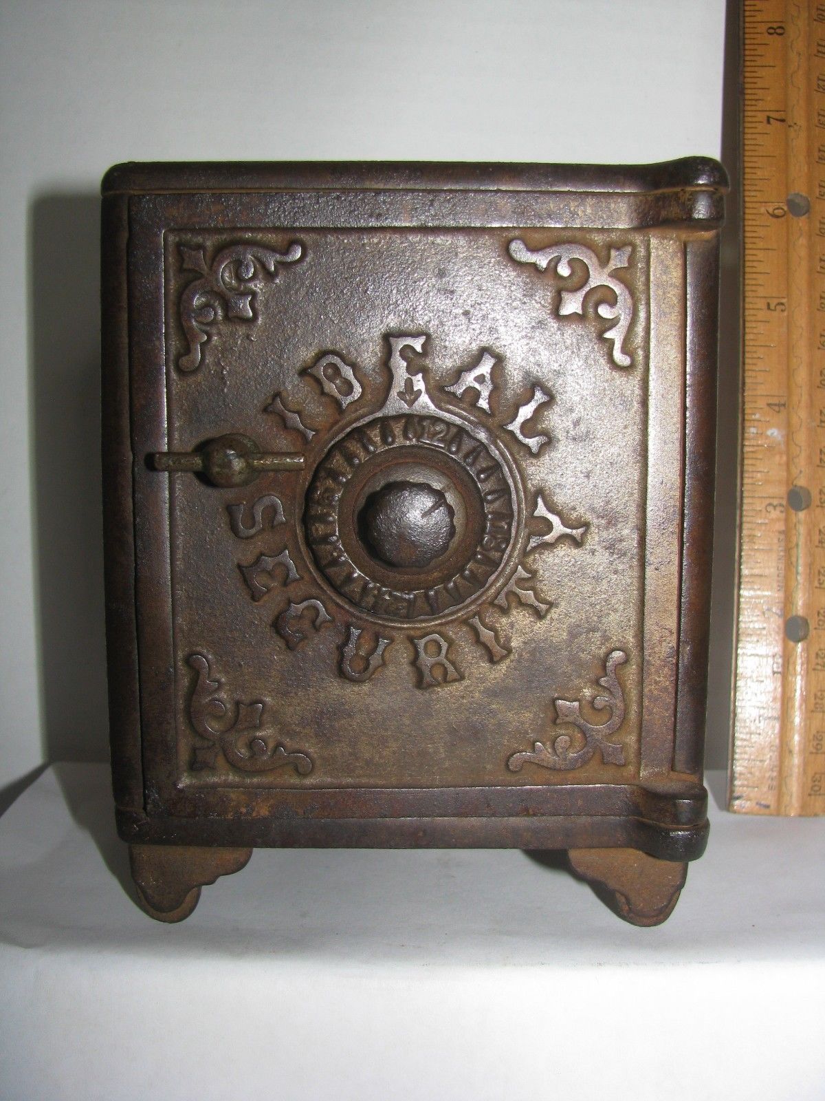 ANTIQUE VINTAGE CAST IRON STILL BANKS ESTATE LOT #1 IDEAL SECURITY SAFE