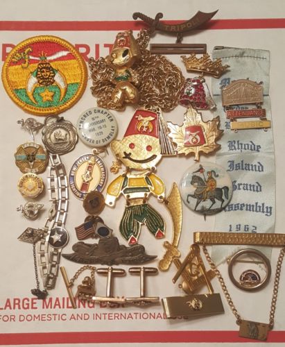 RARE VINTAGE 28 PIECE MASONIC LOT SHRINERS OES JEWELRY PINS MEDALS