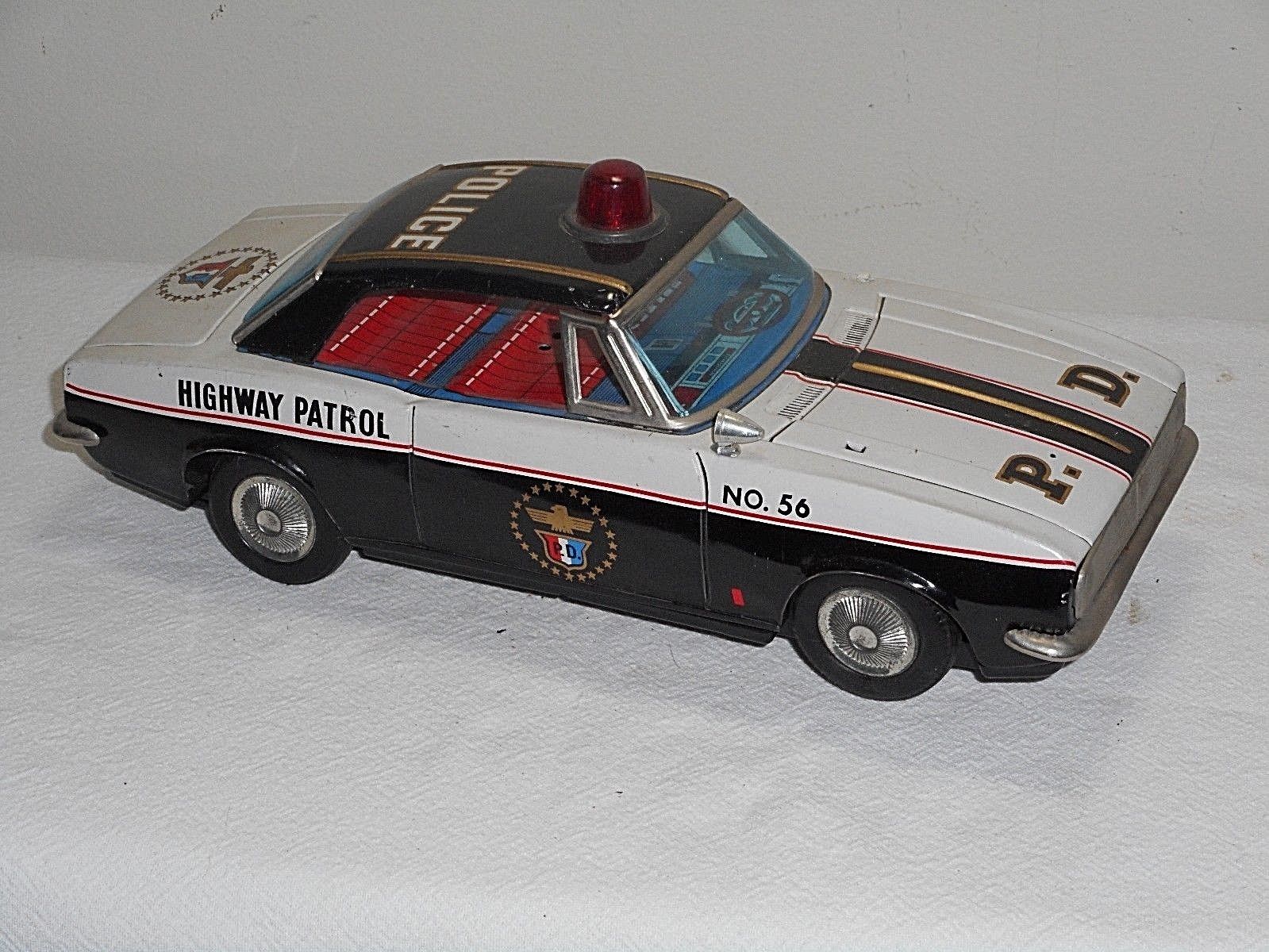 VINTAGE MODERN TOYS TIN BATTERY OPERATED HIGHWAY PATROL POLICE CAR