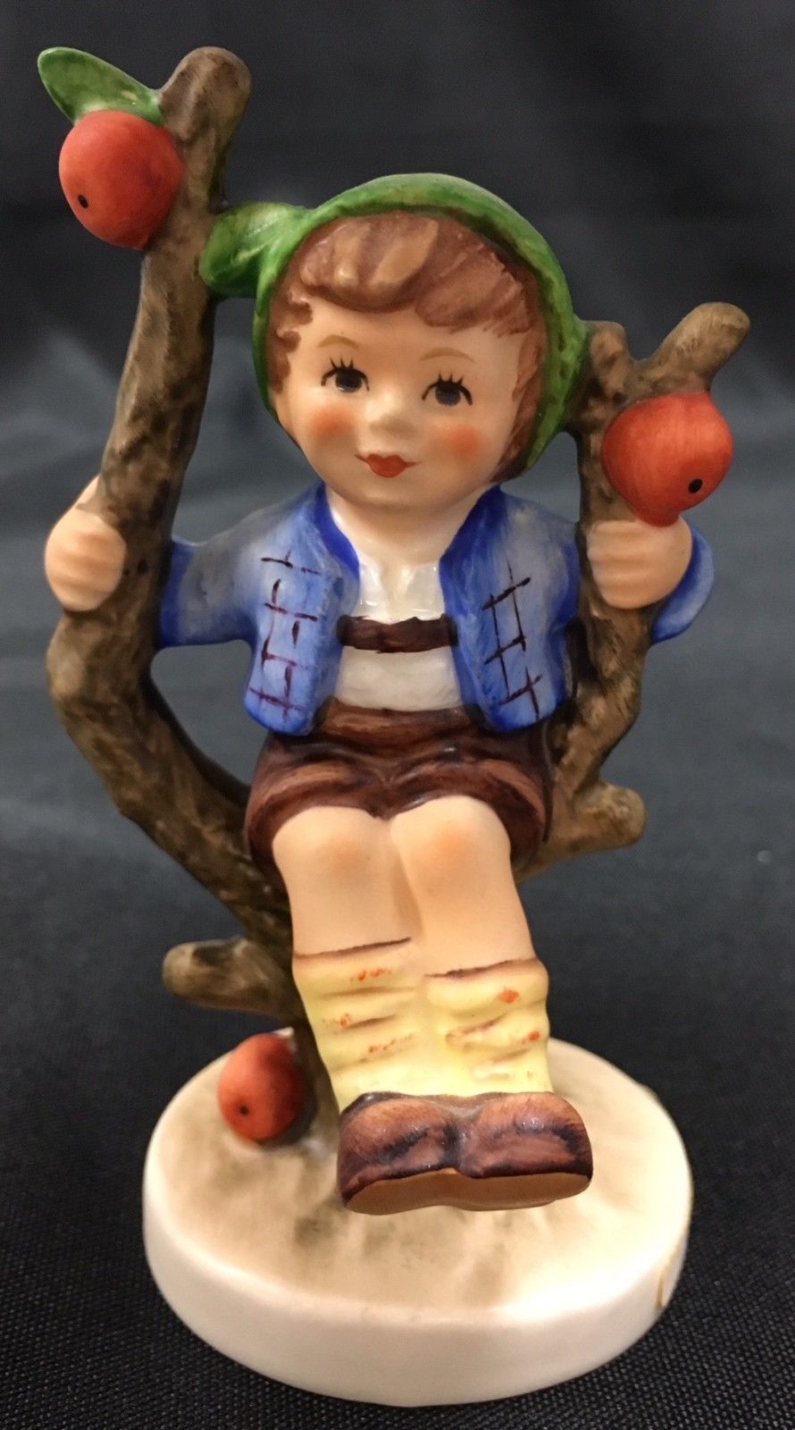 Hummel Goebel Figurine 142 3 0 APPLE TREE BOY Tmk6 Measures 4 Tall