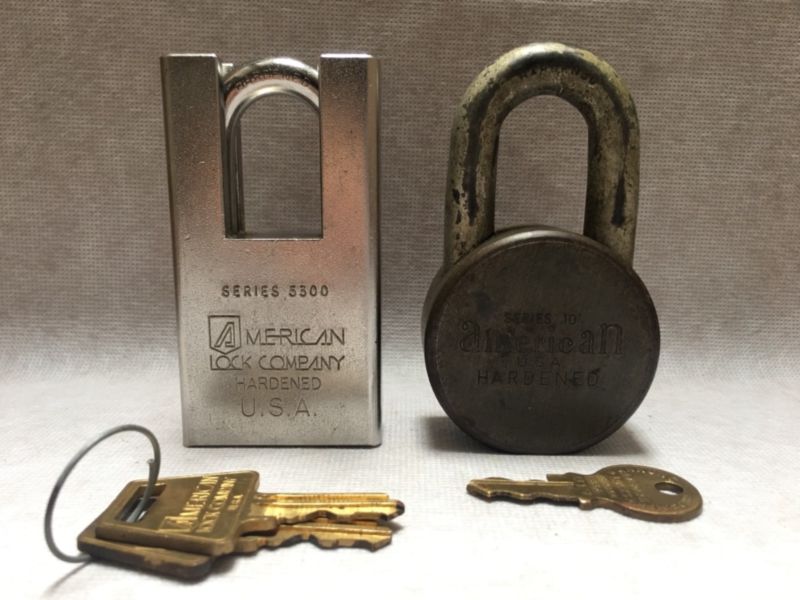 Vintage American Lock Company Lot Of Padlock Series With Keys