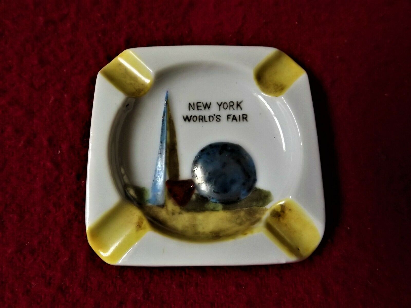 Nywf New York World S Fair Ashtray Antique Price Guide Details