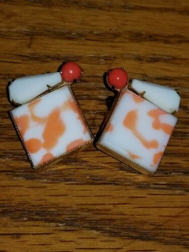 Vintage Orange And White Milk Glass Clip On Women S Earrings