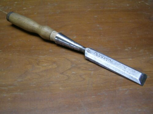 Vintage T H Witherby Inch Beveled Back Socket Chisel Antique