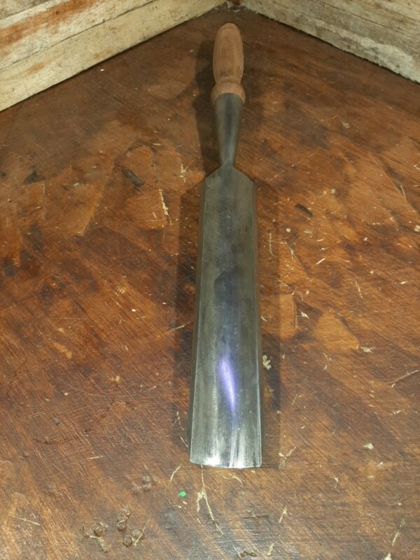 Antique 1 1 2 Outcannel Socket Gouge Chisel Woodworking Tool Carving