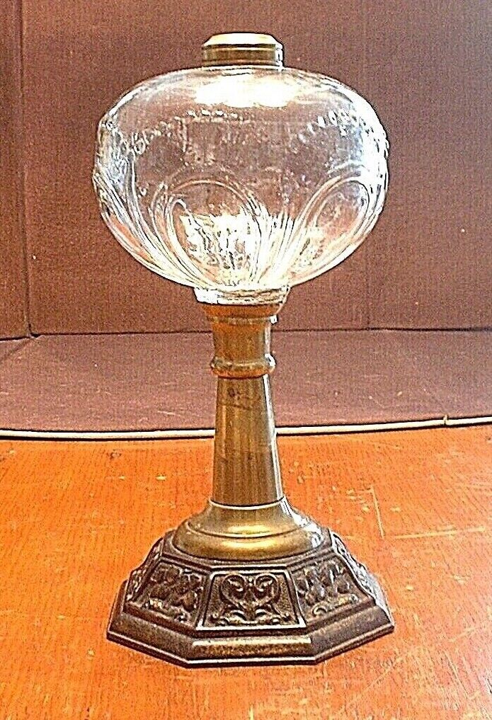 ANTIQUE VICTORIAN 2 MOLD AMBER EARLY AMERICAN PATTERN GLASS OIL LAMP N