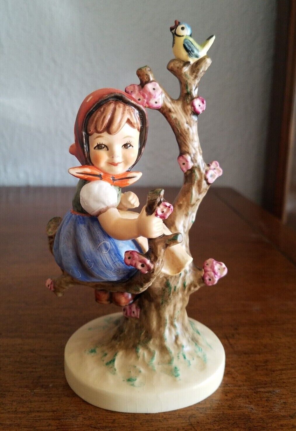 Goebel Hummel Figurine 141 Apple Tree Girl TMK6 MINT Antique Price