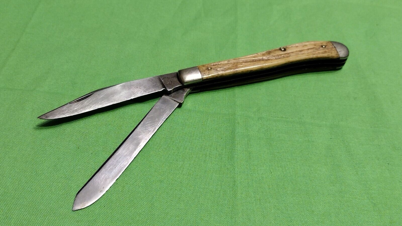 Vintage Queen Usa Winterbottom Bone Handle Blade Slimline Trapper