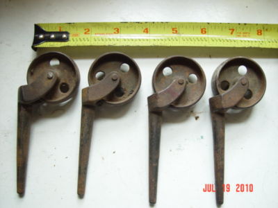 Antique Furniture Wheels on Set Of 4 Antique Vintage Furniture Metal Caster Wheels Completed