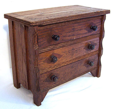 Antique Furniture Guide on Antique Furniture Price Guide