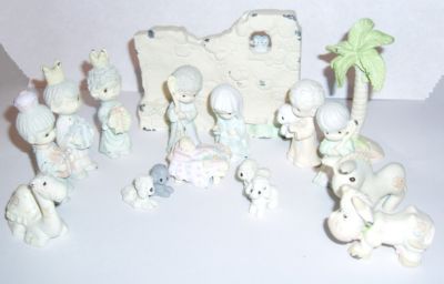 precious moments mini pewter nativity set